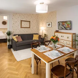 Seno6 Apartman Prága